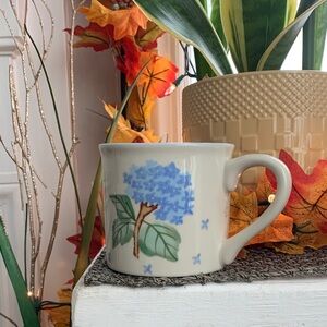 Vintage Hartstone Artist Signed Floral Ceramic Mug with Blue Hydrangea Design